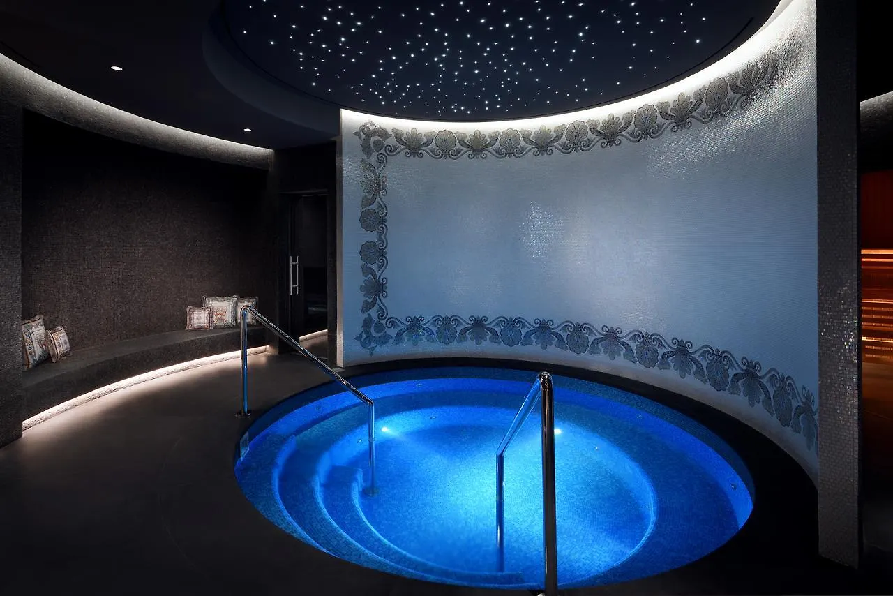 Palazzo Versace Dubai Hotel